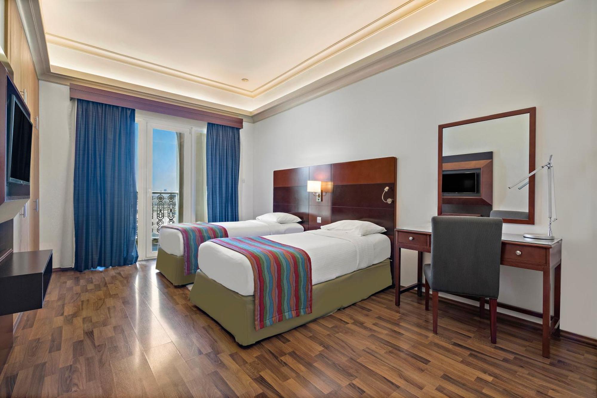Al Khoory Hotel Apartments Al Barsha Дубай Экстерьер фото